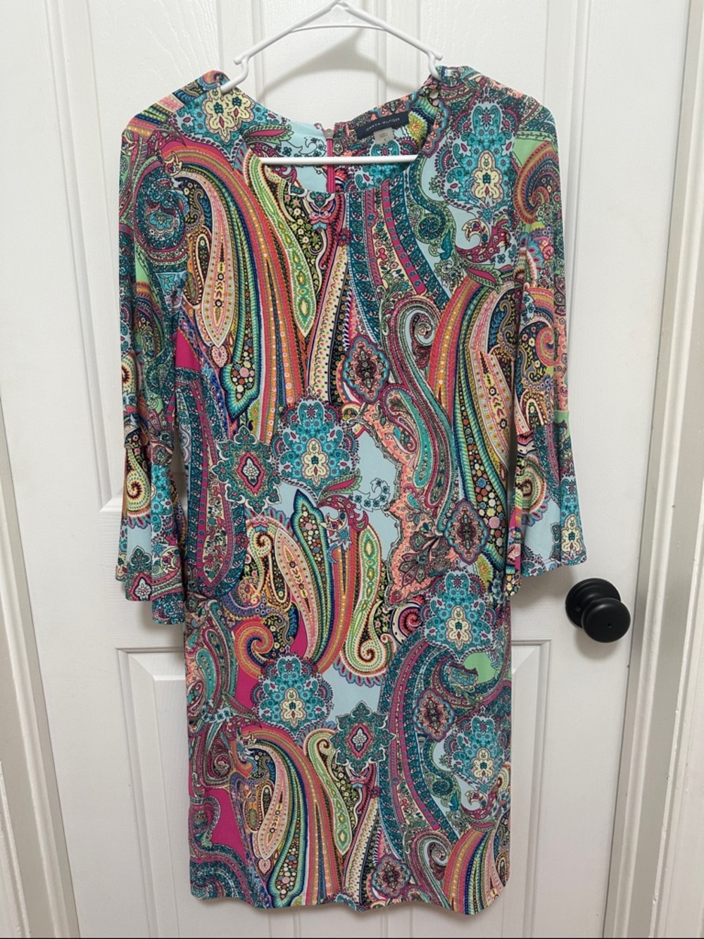 0121 Tommy Hilfiger Paisley Shift Dress‎ in Aqua and Multi women’s size 4